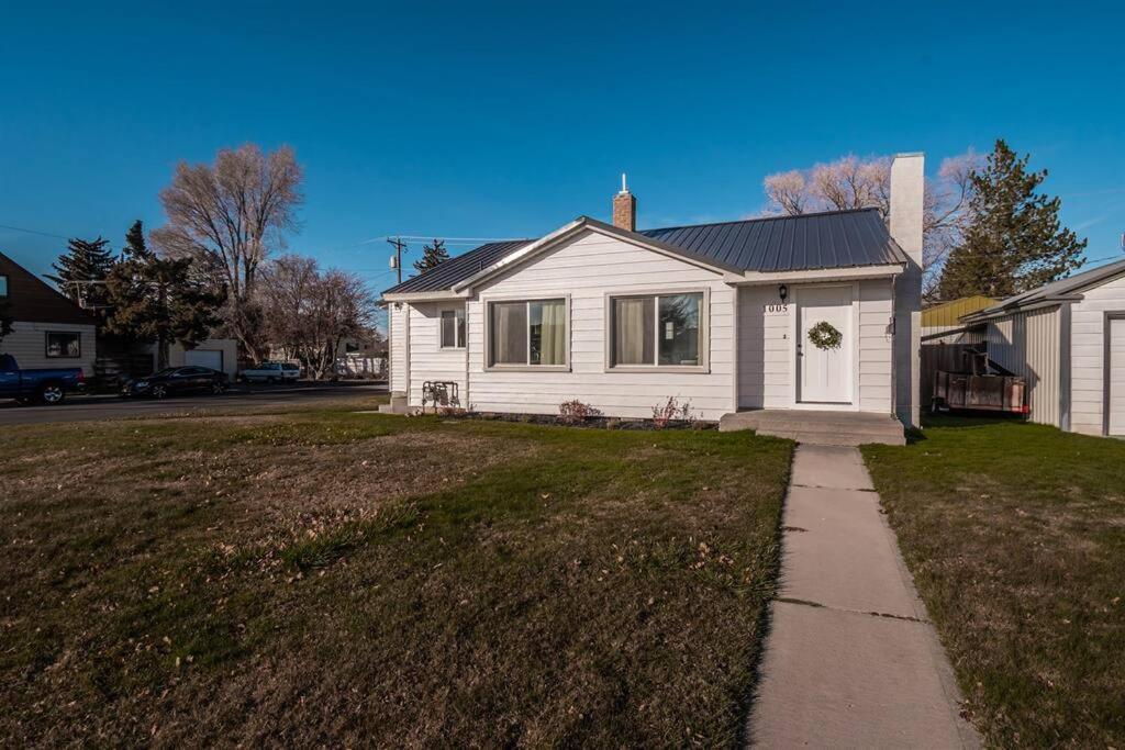 Professionally Designed Central Idaho Falls Home - 4 Bed 2 Bath Exteriör bild